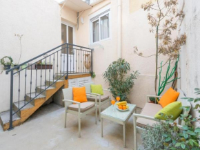 Green Magic Apartment